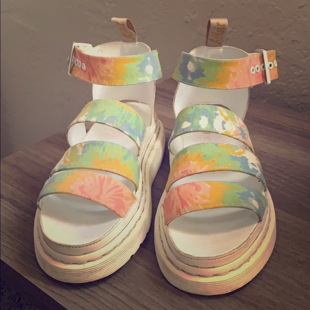 Tie dye Dr. Martens